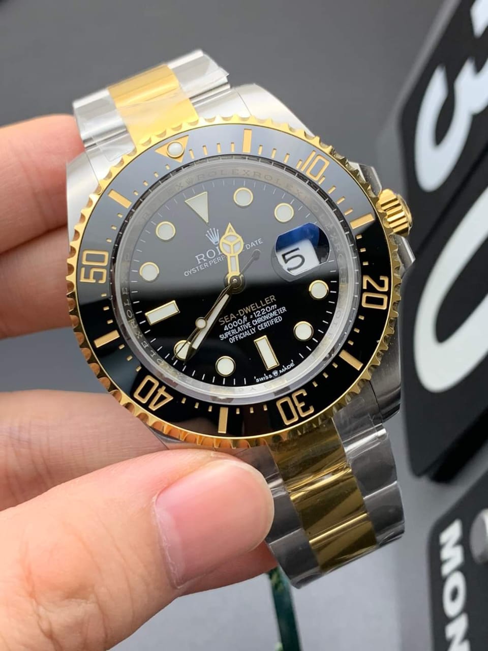 Rolex Sea-Dweller Silver-Gold Black Tial